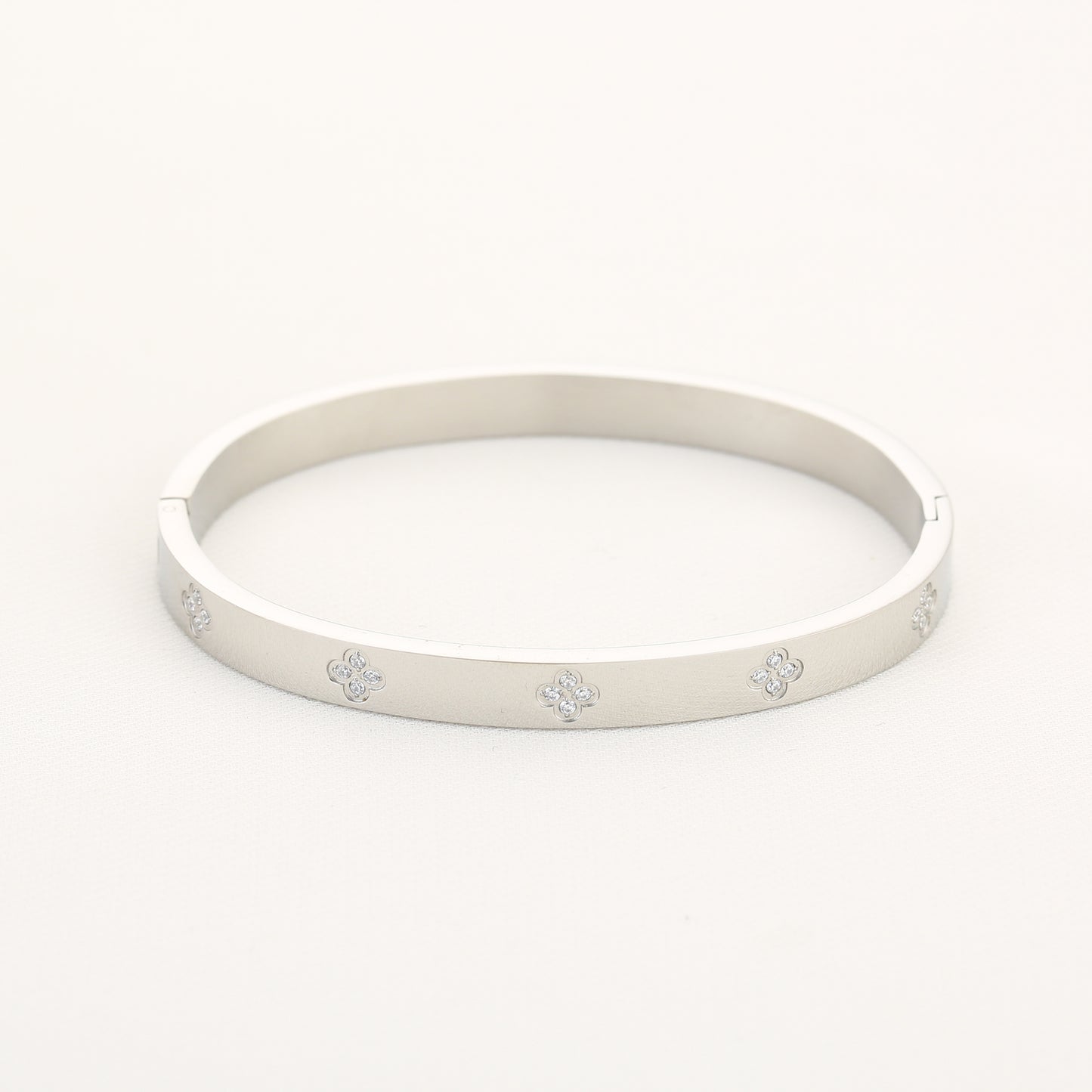 Bangle met Klavertjes